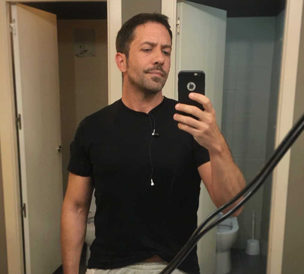 Review by Roberto G.